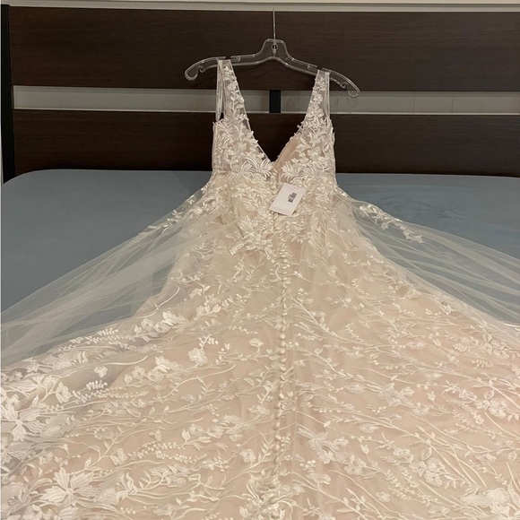 Brand New Wedding Dress Madison James MJ567 - Picture 15 of 15